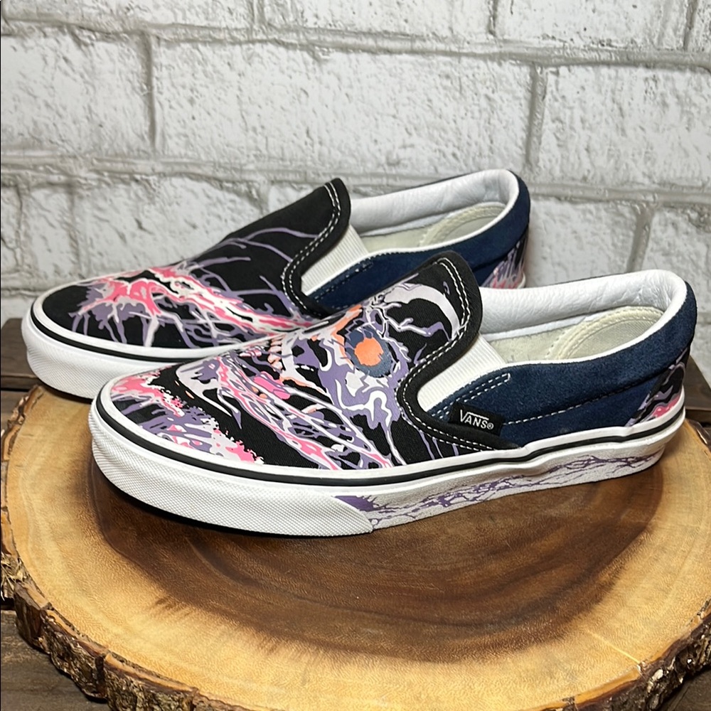 Vans Zap glow in the dark classic slip on sneakers with skull design